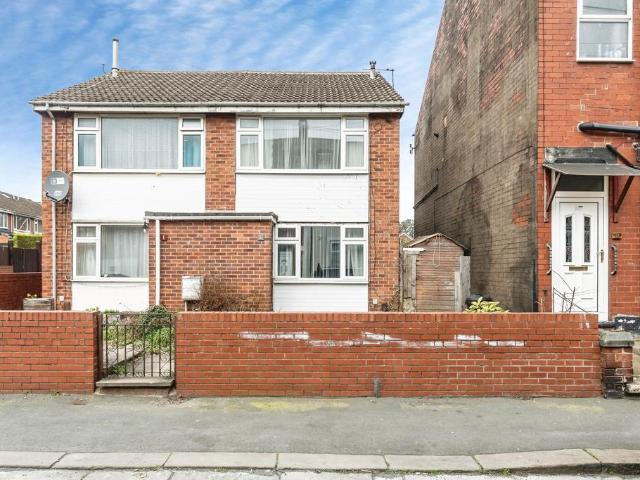 House for sale in Heath, West Yorkshire