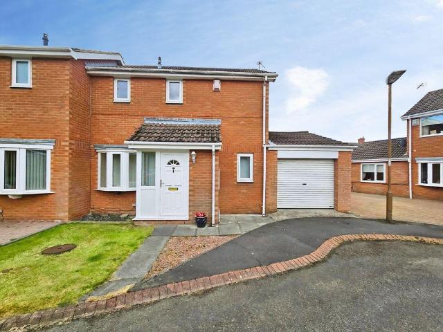 House for sale in Stakeford, Bomarsund