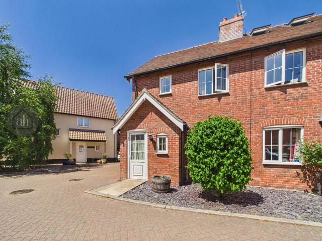 House for sale in Bedingfield, Suffolk