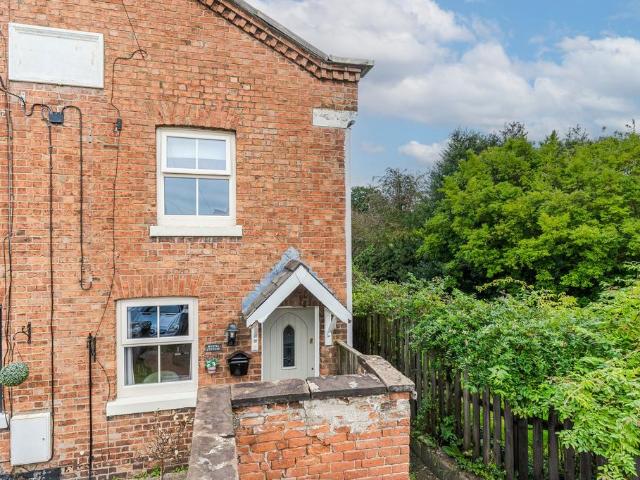 House for sale in Alpraham and Calveley, Alpraham