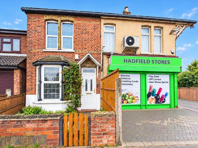 House for sale in Stanford-le-Hope, Essex