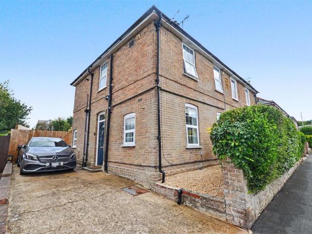 House for sale in Fordington