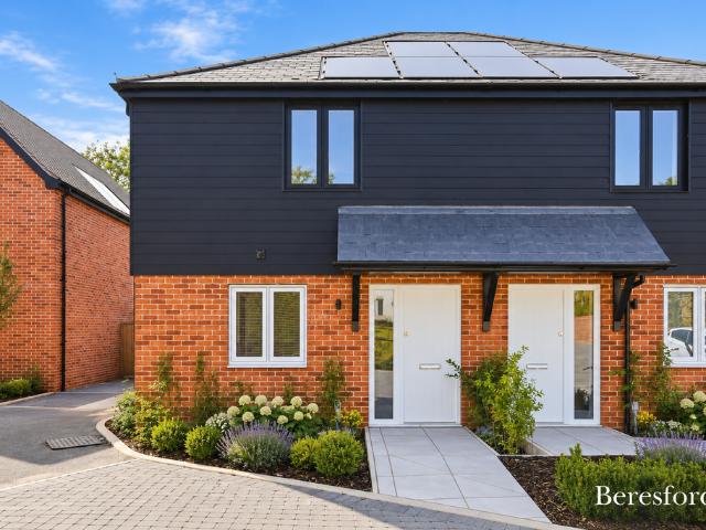House for sale in Brook Street, Navestock Side