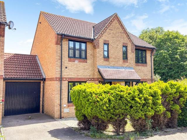 House for sale in Monkston Park, Milton Keynes