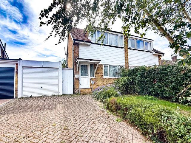 House for sale in Polegate, Cross In Hand