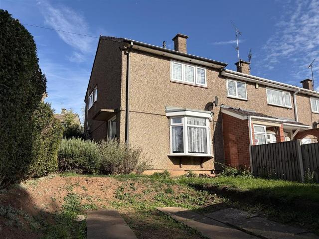 House for sale in Eyres Monsell, Leicester