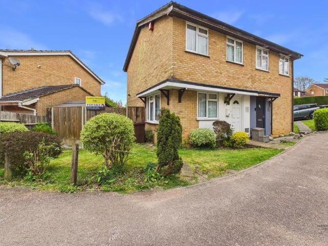 House for sale in Bluebell Hill, Bourne Vale