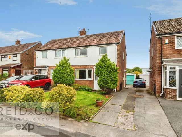 House for sale in Higher Bartle, Lancashire