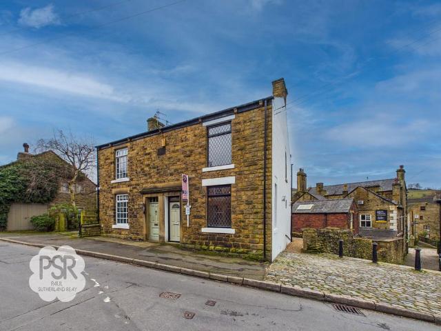 House for sale in Charlesworth, East Midlands