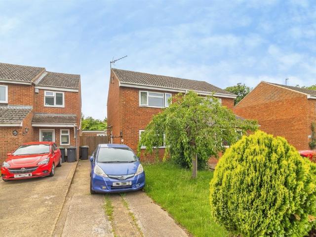 House for sale in Harlington, Bedfordshire