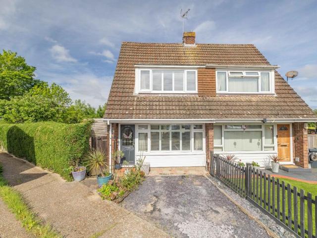 House for sale in South Ashford, Bridgefield