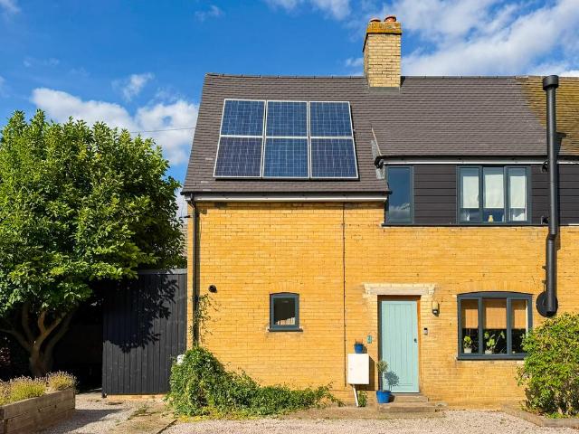 House for sale in Fen Drayton, South Cambridgeshire
