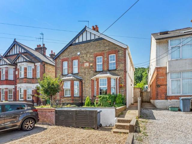 House for sale in Wooburn, Loudwater