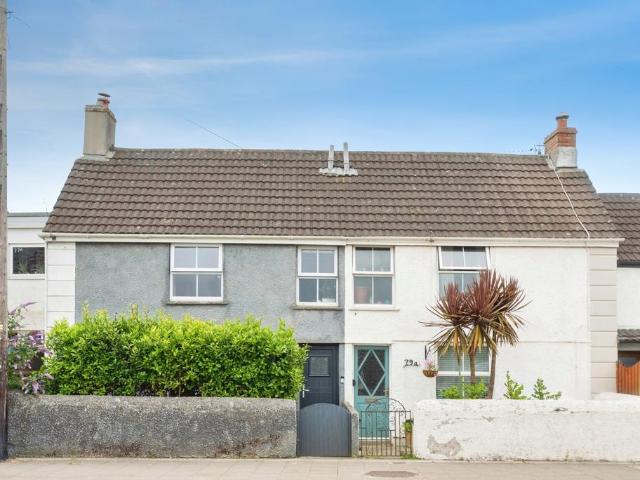 House for sale in Hayle, Cornwall