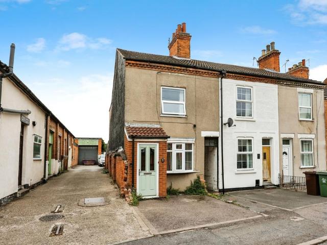 House for sale in Elmfield, Leicestershire