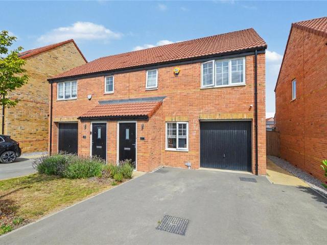 House for sale in Howlett Cross, Carlton