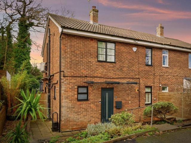 House for sale in Bray Wick, Maidenhead