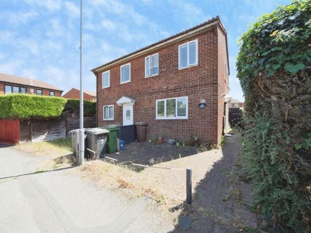 House for sale in Wigmore, Luton