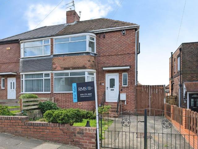 House for sale in Cowgate, Newcastle upon Tyne