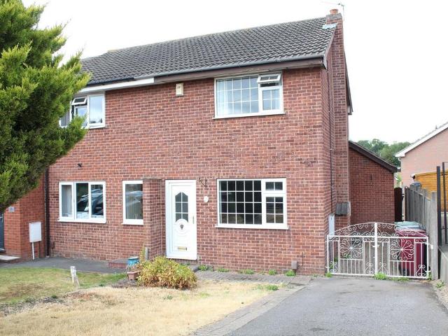 House for sale in Pinxton, Elmton