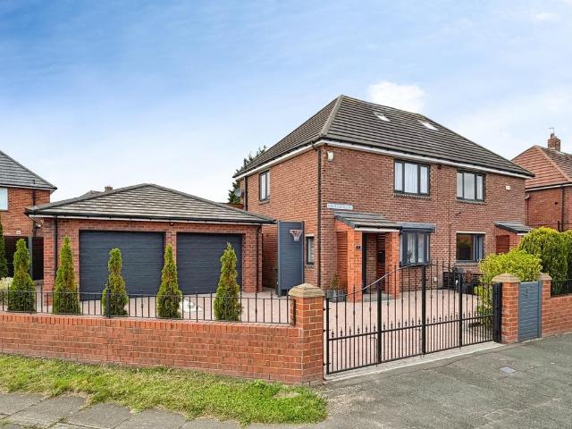 House for sale in Shiremoor, North Tyneside