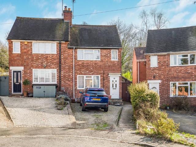 House for sale in Mill End, Green Close