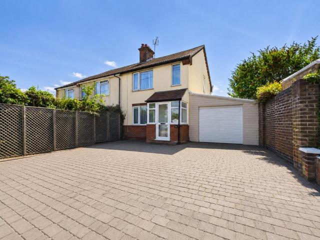 House for sale in Little Oakley, Dale Hill