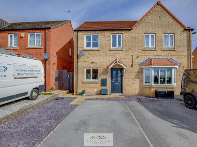 House for sale in Laughton Common, Dinnington
