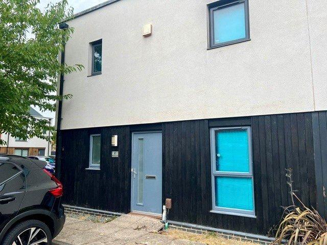 House for sale in Knighton Fields, Leicester