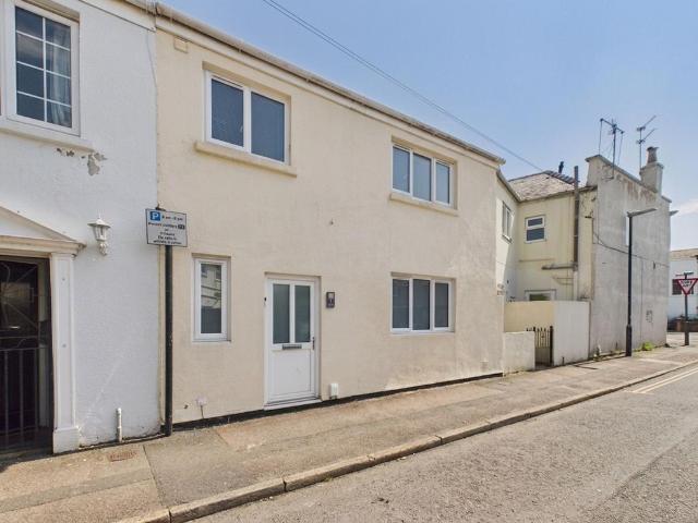 House for sale in Golden Valley, Gloucestershire