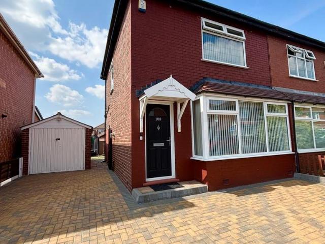House for sale in Hurst, Greenheys