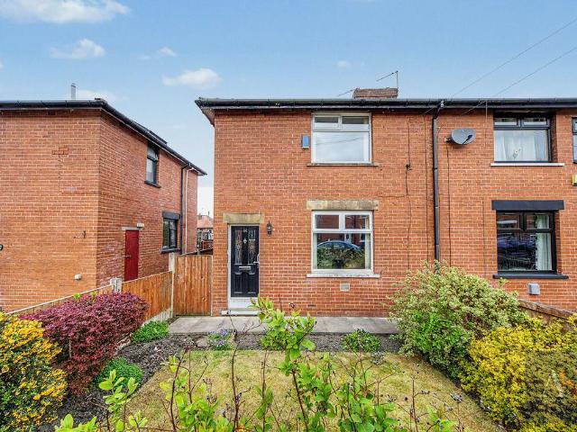 House for sale in Firgrove, Burnedge