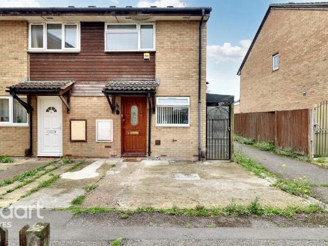 House for sale in London Borough of Hillingdon, Greater London