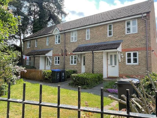 House for sale in Sheerwater, Woking