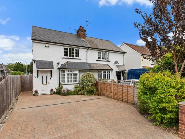 House for sale in Flackwell Heath, Buckinghamshire