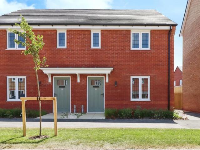 House for sale in Desborough