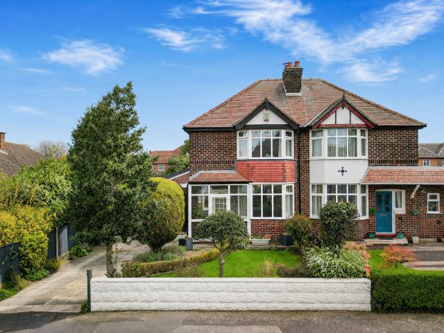 House for sale in Grappenhall, Warrington