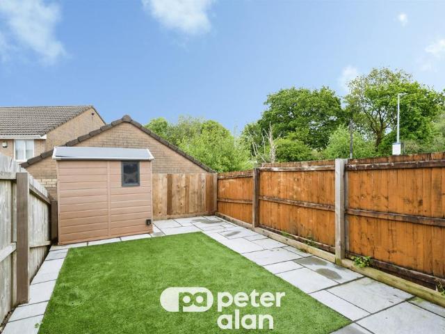 House for sale in Cimla, Neath