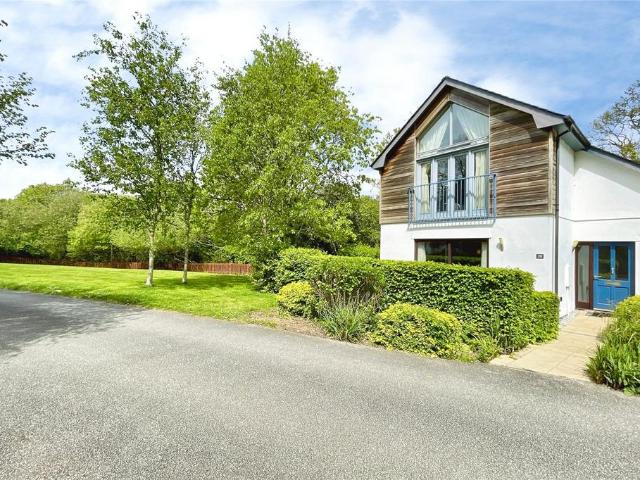 House for sale in Carnon Downs, Cornwall