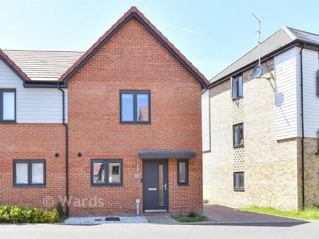 House for sale in Oad Street, Kent
