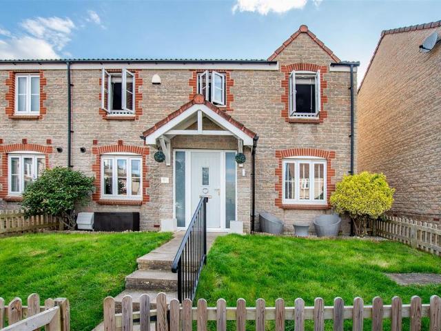 House for sale in Webbs Heath, South Gloucestershire