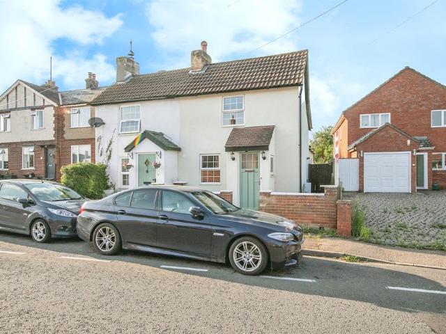 House for sale in Fordham Heath, Essex