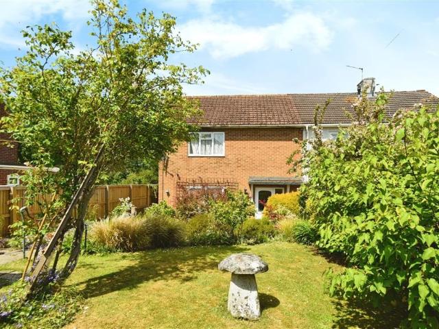 House for sale in Devizes, Wiltshire