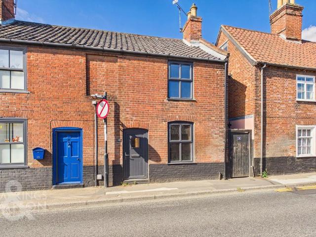 House for sale in Eastbridge, Suffolk