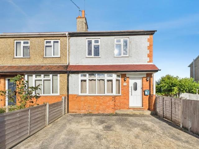House for sale in Headlands, Northampton