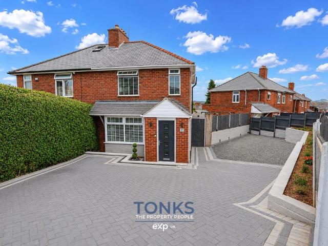 House for sale in Hasbury, West Midlands
