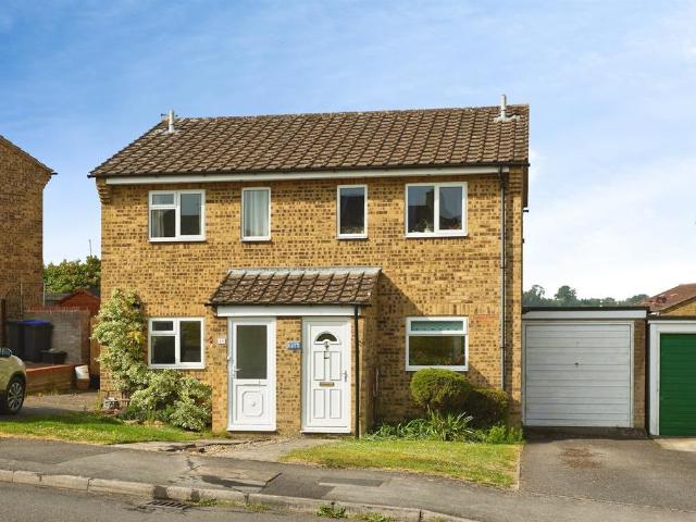 House for sale in Amesbury