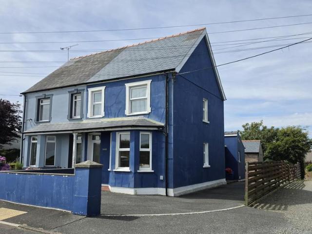 House for sale in Mesur-y-dorth, Llandeloy