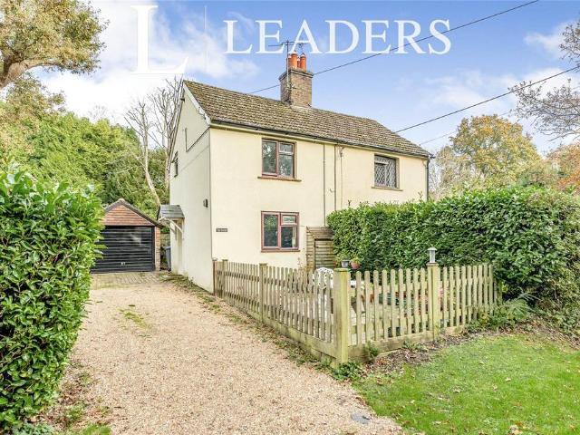 House for sale in Perryfields, West Sussex