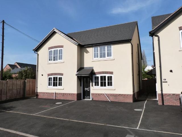 House for sale in Upper Wick, Malvern Hills